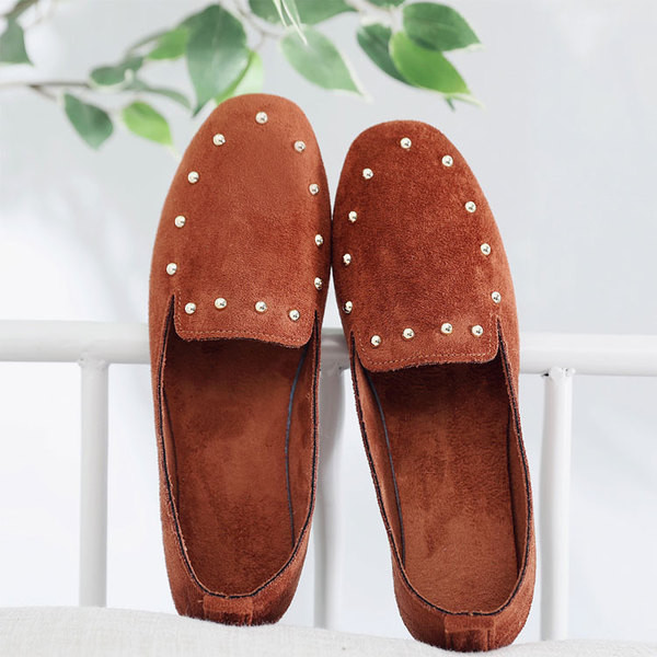 Mocasini de dama din piele intoarsa ecologica cu elemente metalice in trei culori