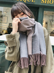 Дамски модерен двулицев шал в различни цветове