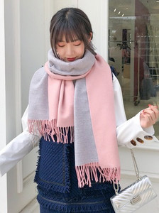 Дамски модерен двулицев шал в различни цветове