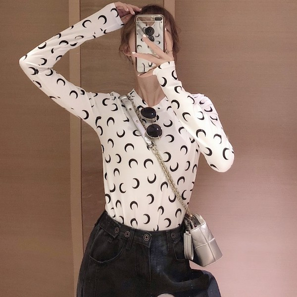 Bluză casual de damă cu model în alb și negru