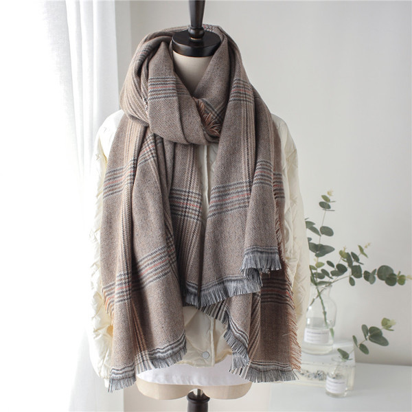 Eșarfă casual de iarnă de damă în diferite culori