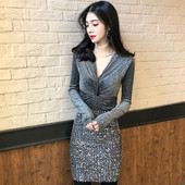 Bluză de damă modernă cu decolteu în V, auriu și argintiu