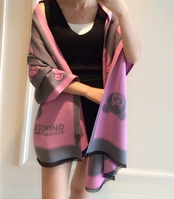 Eșarfă groasă de damă modernă cu aplicație în cinci culori