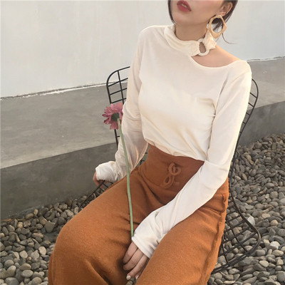 Bluză de damă din catifea cu cataramă în trei culori