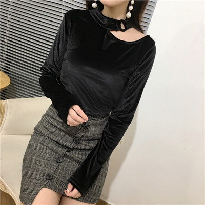 Bluză de damă din catifea cu cataramă în trei culori