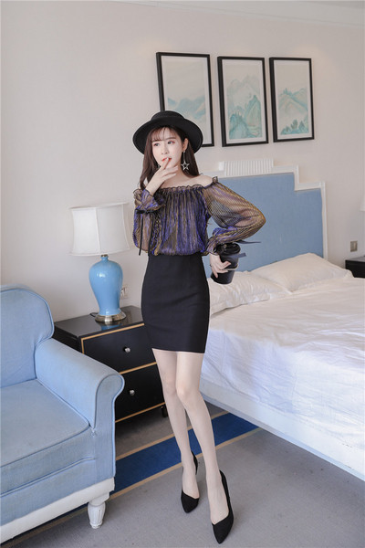 Дамска рокля с паднали ръкави в три цвята