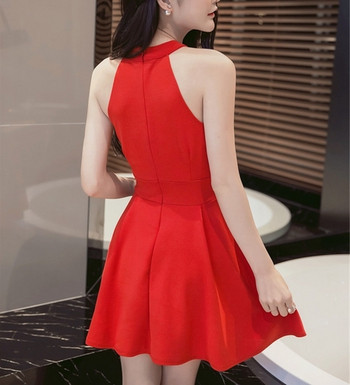 Γυναικείο μοντέρνο φόρεμα σε τρία χρώματα