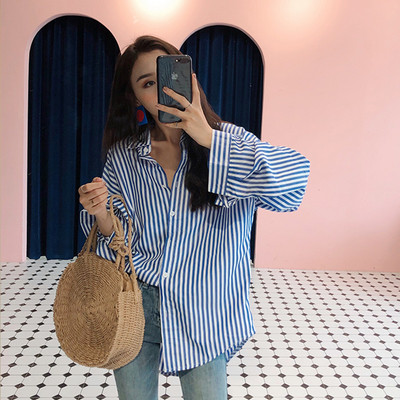 Модерна дамска дълга раирана риза 