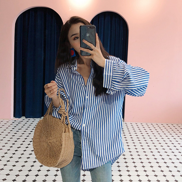 Модерна дамска дълга раирана риза 