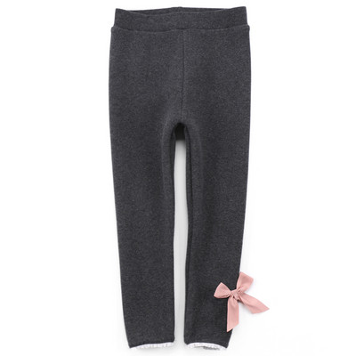 Pană pentru copii în mai multe culori cu element panglică