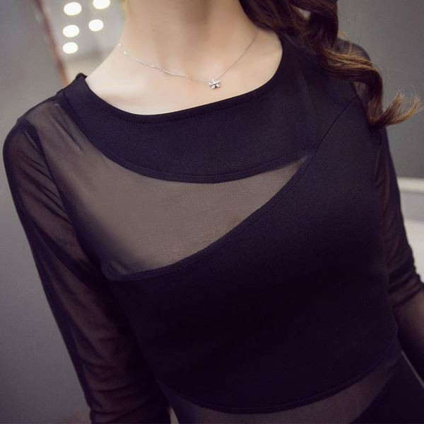 Модерна дамска къса черна рокля 