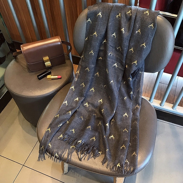 Eșarfă de damă modernă în două culori