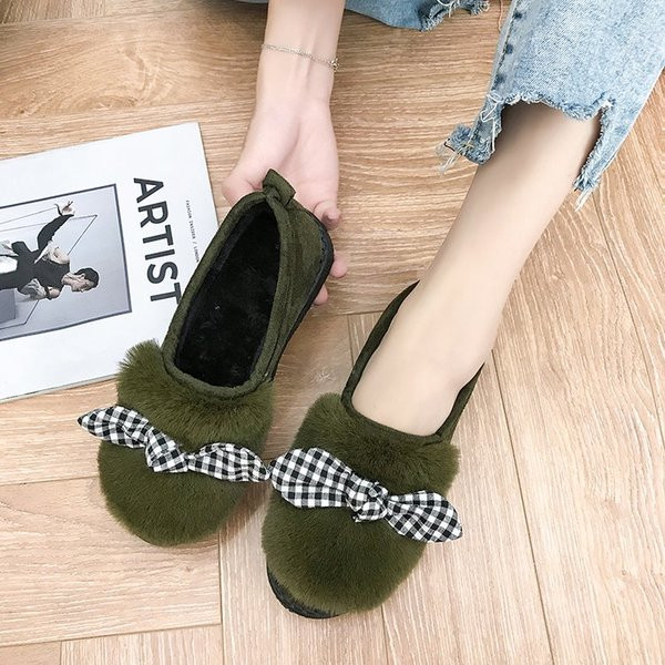 Ежедневни дамски мокасини с пух и панделка от еко велур в три цвята