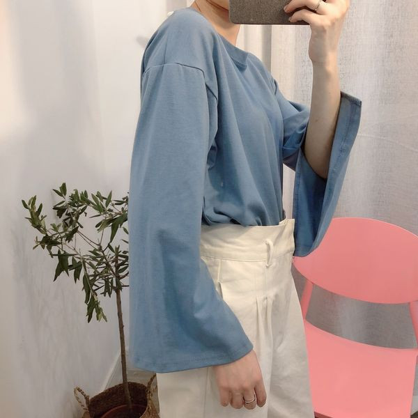 Bluza de dama in mai multe culori cu maneci deschise