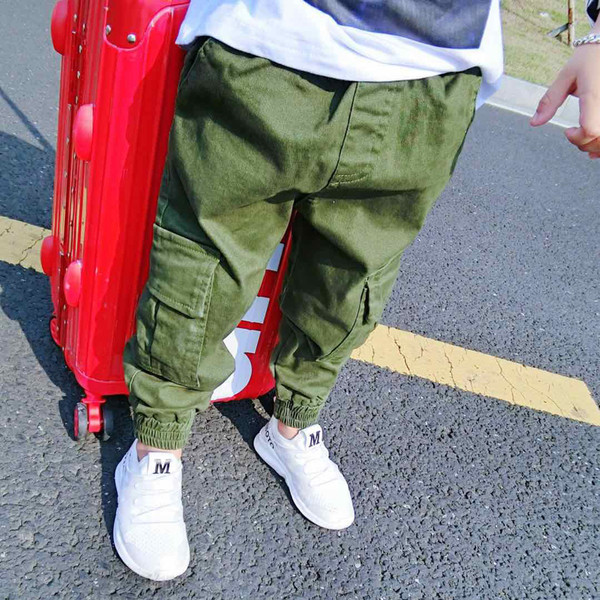 Pantaloni copii in doua culori cu buzunare