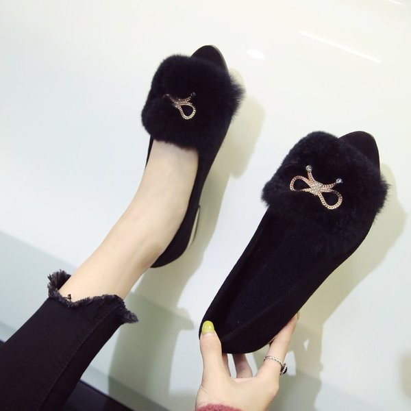 Модерни дамски мокасини с метална декорация от еко велур в три цвята