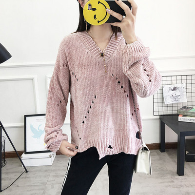 Pulover gros de dama modern cu decolteu in V in mai multe culori