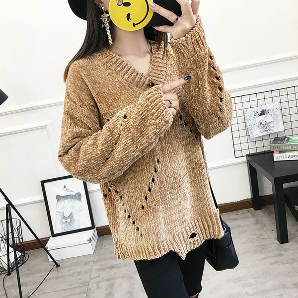 Pulover gros de dama modern cu decolteu in V in mai multe culori