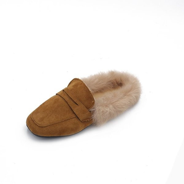 Model actual de mocasini de dama din piele intoarsa in doua culori