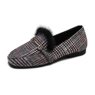 Mocasini moderni de dama cu puf si decor metalic in doua culori