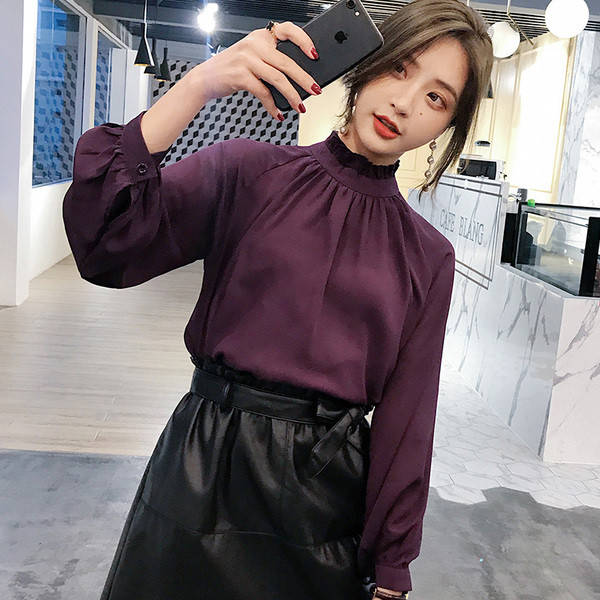 Модерна дамска риза с О-образно деколте