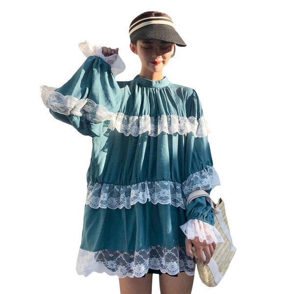 Bluza de dama moderna cu dantela in doua culori - model lat