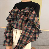 Bluza de dama eleganta cu volane in doua culori