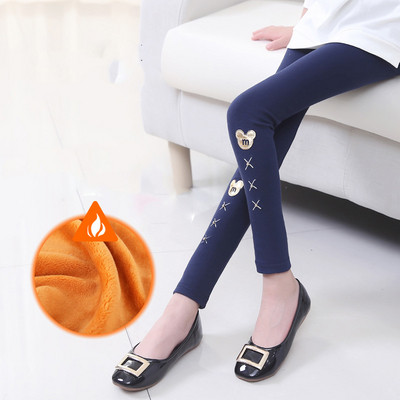 Pană moale pentru copii de culoare închisă cu broderie și elemente 3D