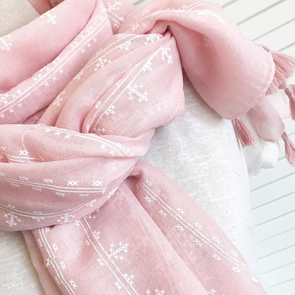 Eжедневен дамски шал в няколко цвята