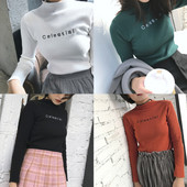 Pulover de damă cu inscripție în patru culori