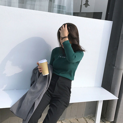 Pulover de damă cu inscripție în patru culori