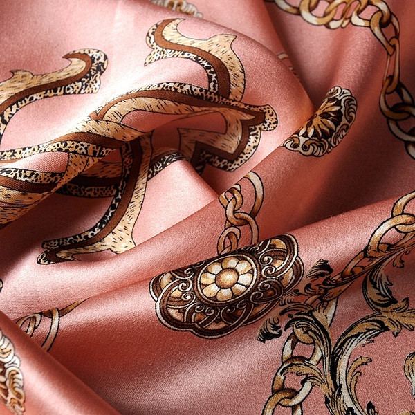 Esarfa de dama eleganta din matase in cinci culori