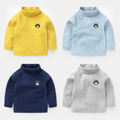 Детска блуза в няколко цвята с висока О-образна яка и бродерия