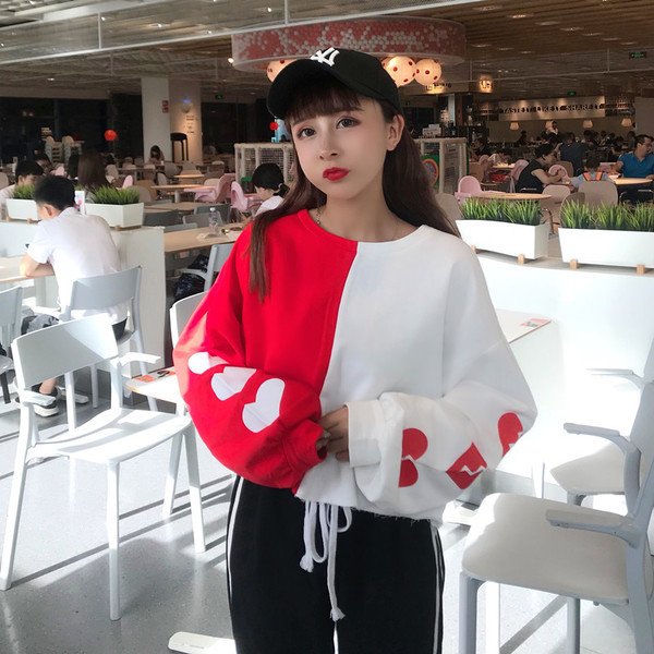 Bluza de dama model larg cu aplicatii in doua culori