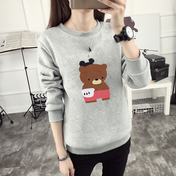 Αθλητική-casual γυναικεία μπλούζα με πολύχρωμη εφαρμογή σε διάφορα χρώματα