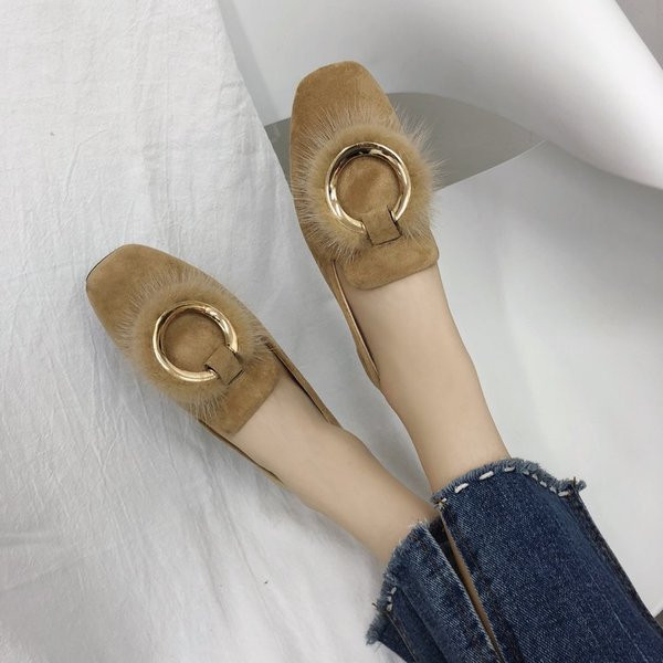 Стилни дамски мокасини с метална декорация от еко велур в два цвята