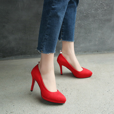 Елегантни дамски обувки на висок ток в два цвята