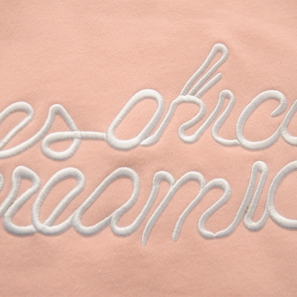 Καθημερινή γυναικεία μπλούζα με ροζ κεντήματα