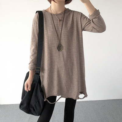 Γυναικεία μπλούζα  με σκισμένα σχέδια σε διάφορα χρώματα