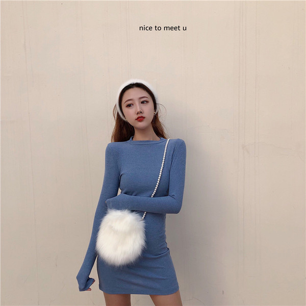 Ежедневна дамска рокля с дълъг ръкав в няколко цвята