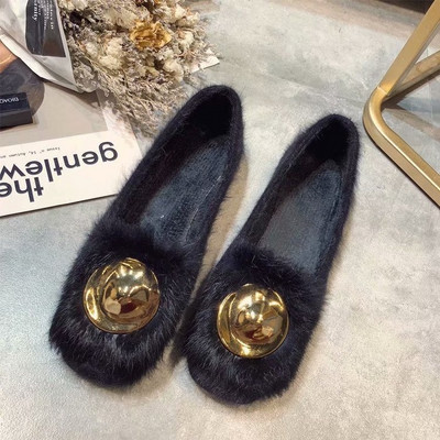 Γυναικεία μοκασίνια με μεταλλικό στοιχείο σε δύο μοντέλα - διάφορα χρώματα