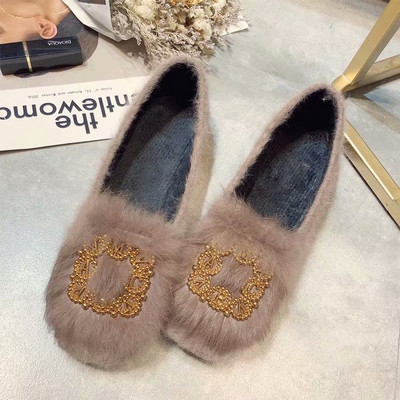 Γυναικεία μοκασίνια με μεταλλικό στοιχείο σε δύο μοντέλα - διάφορα χρώματα