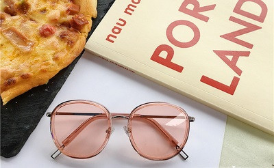 Ochelari de soare de damă transparenți actuali în cinci culori