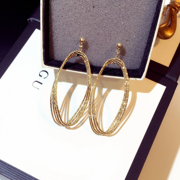 Дълги дамски обеци в златист и сребрист цвят