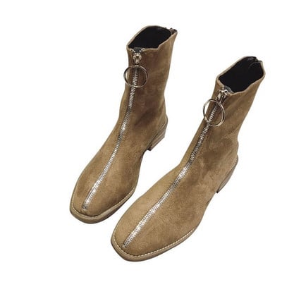 Γυναικείες μπότες με μεταλλικό στοιχείο από οικολογικό σουέτ σε δύο χρώματα