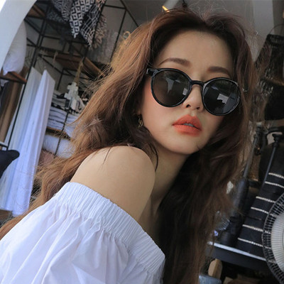 Ретро дамски слънчеви очила в четири цвята