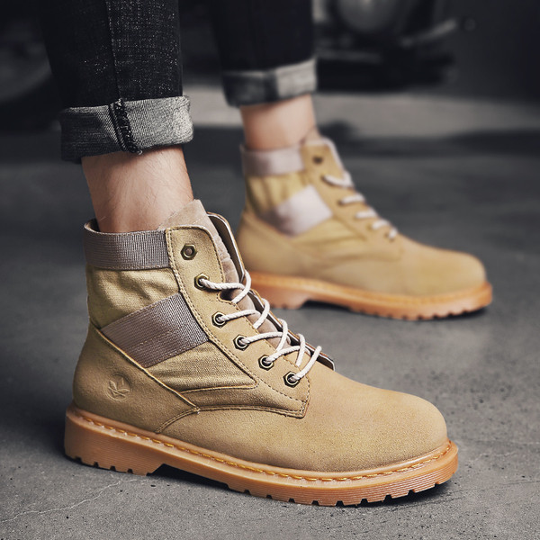 Cizme barbatesti in doua culori si talpa aspra