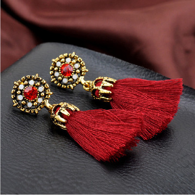 Дамски актуални обеци в няколко цвята - два модела