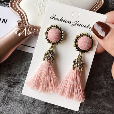 Дамски актуални обеци в няколко цвята - два модела