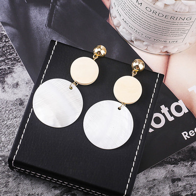 Cercei casual dama in alb